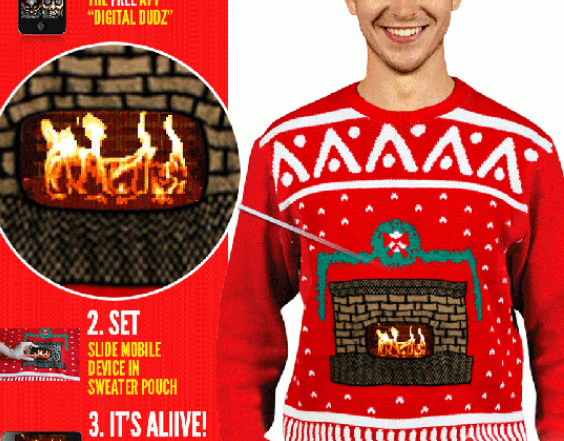 En fed Knitrende ildsted julesweater
